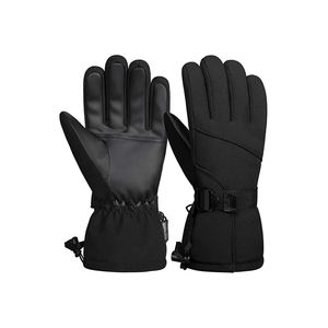 Gants en cuir sur mesure confortables pour hommes, en peau de mouton véritable, parfaits pour le ski d'hiver en extérieur, fabriqués au Pakistan - Product Image 1