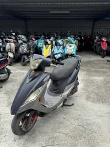 Motocicletas Kymco G5 Usadas en Excelente Estado Estilo Urbano de Gasolina para Exportación desde Taiwán - Product Image 2
