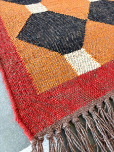 Alfombra de yute tejida a mano al por mayor con diseños rústicos tribales Kilim alfombra sostenible para decoración del hogar a precio barato - Product Image 2