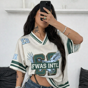 Camisetas Deportivas Personalizadas Unisex de Alta Calidad, Sublimadas, de Malla de Lujo, Corte Retro, Cuello en V, Estilo Fútbol Americano - Product Image 2