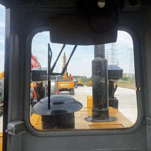 Bulldozer Usado CAT D8R de 30 Toneladas, Equipo Industrial con Certificación EPA y CE - Product Image 5