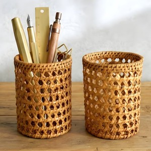 Porte-crayons personnalisé en rotin écologique, panier à crayons, livraison directe d'un grand producteur - Product Image 1
