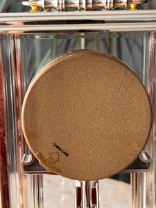 Reloj de Escritorio de Latón en Oferta, Forma Rectangular, Números Romanos, Movimiento Mecánico, Silencioso, Sin Tictac, Sonido de Campana a las Horas, Tradicional - Product Image 6