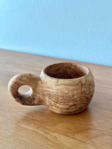 Taza de té de madera hecha a mano, forma redonda con asa, diseño Wabi Sabi, para café, agua, té, artesanía en madera maciza - Product Image 2