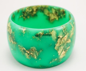 Anneaux de serviette de table en résine faits à la main, écologiques, durables, classiques, luxueux, décoration de table de dîner par Tradebyd - Product Image 2