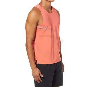Débardeurs pour hommes OEM conçus avec un tissu à texture lisse offrant un ajustement confortable, une mobilité flexible et un look élégant - Product Image 4