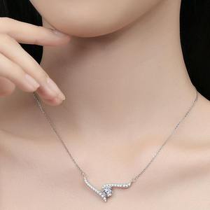 Collier pendentif en argent 925 avec moissanite, taille brillant rond, chaîne à maillons plaquée rhodium pour femme, cadeau de mariage - Product Image 3