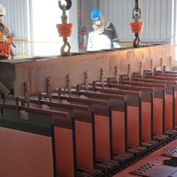 Cathodes de cuivre de qualité supérieure avec une pureté de 99,99 % pour le raffinage des métaux industriels et les applications électriques avancées, destinées à l'exportation