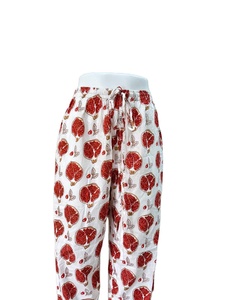 กางเกงผ้าฝ้าย100% พิมพ์ลายดอกไม้สีแดงทับทิมกางเกงเอวยางยืดกางเกงตรงระบายอากาศลูกไม้สำหรับฤดูร้อน - Product Image 3