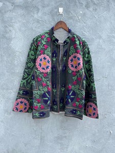 Handmade Suzani Embroidered <b>Jacket</b> Vintage Cotton Quilted Coat Reversible Boho Style Cardigan Floral Embroidery Blazer - Product Image 3
