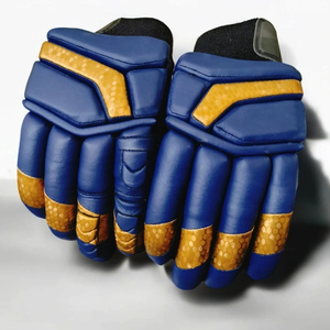 Gants de cricket en cuir PU ultra-légers et durables avec options pour main droite/gauche et paume souple, dotés d'une gestion de l'humidité par ventilation. - Product Image 2