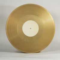 Disque vinyle vierge doré, pressage de disques vinyles avec pochette blanche
