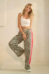 Women's High Waist Wide Leg Pants Leopard Print Side Stripe Loose Fit Elastic Waist Casual Summer Style Full Length Knitted Pant - Product Image 6