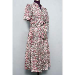 ชุดเดรสผู้หญิงทำมือ ผ้าฝ้าย 100% สวมใส่สบาย ทรงคังกูร่า ความยาวปานกลาง ลายดอกไม้ แต่งลูกไม้ แขนยาว พิมพ์ลายดิจิทัล ทรงเอไลน์ เหมาะสำหรับงานปาร์ตี้ - Product Image 5