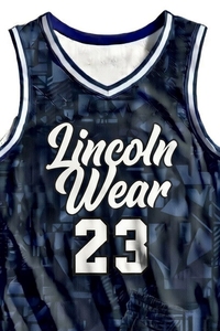 Uniforme de basketball personnalisé avec logo imprimé, respirant, anti-UV, anti-bactérien, en tissu mesh 100% polyester, coupe athlétique courte - Product Image 3