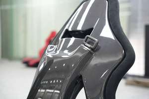 Siège baquet de course réglable populaire en cuir synthétique PVC et fibre de carbone, accessoires intérieurs arrière en fibre de verre, conception robuste - Product Image 4