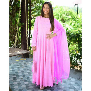 Magnifique ensemble Anarkali en coton rose Chikankari, taille XS, 900g, fabriqué en Inde/Pakistan pour les mariages - Product Image 1