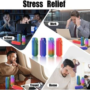 4 Pezzi Little Pain Ouchies Fidget Cubes Portachiavi Sensoriale per Adulti e Adolescenti, Giocattolo Cubo Stimolante 3D Stampato con Punte Spinosi - Product Image 3
