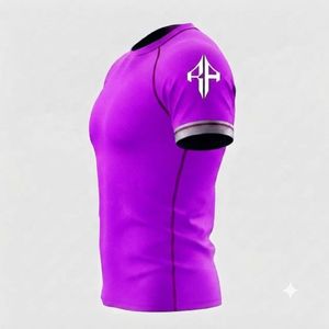 Camiseta Rash Guard de MMA de Alta Calidad Personalizada con Impresión por Transferencia de Calor para Adultos con Logotipo Blanco, Material Spandex/Poliéster - Product Image 4