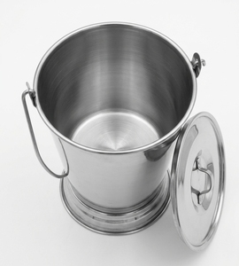 Seau en acier inoxydable A-1 VERITAS de 6 L avec couvercle, récipient de rangement utilitaire réutilisable pour les établissements médicaux - Product Image 6