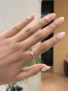 Anillo de lujo para mujer, oro de 18 quilates, diamante cultivado en laboratorio de 2.134 quilates, corte brillante redondo, solitario, banda ondulada, talla US 6 - Product Image 1