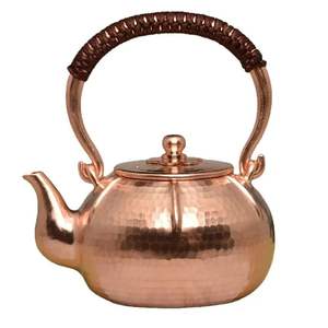 Tetera de Cobre Tradicional Premium para Hervir Agua, Té y Café, Apta para Estufa, Utensilios de Cocina, Decoración para el Hogar y Hoteles - Product Image 1