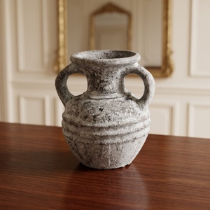 Vase Amphore Gris Effet Pierre Style Wabi-Sabi Primitif avec Deux Poignées et Urne Rainurée pour Décoration Intérieure - Product Image 2