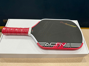 Paleta de Pickleball EAVX OEM de Fibra de Carbono 3K, Núcleo de Panal de Abeja PP de 16 mm, Ligera, para Entrenamiento de Adultos, Todas las Estaciones, Logotipo Personalizado - Product Image 1