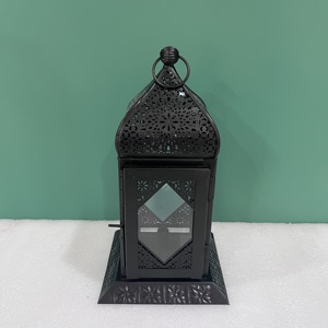 Nuevo Farol Decorativo de Hierro con Acabado Negro L510 de Diseño Artesanal para Iluminación del Hogar y de Mesa en Todas las Ocasiones - Product Image 2
