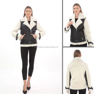 Chaquetas de Lona Tejida con Cuero Genuino, Elegantes y Nuevas para Invierno, Precio de Fábrica, Transpirables, Resistentes al Viento e Impermeables, Reversibles y Estampadas para Mujer - Product Image 2