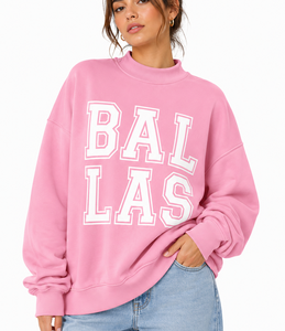 Sweat-shirt oversize à col montant pour femme en coton doux et molleton épais avec patch brodé, vente en gros, usine de vêtements personnalisés - Product Image 4