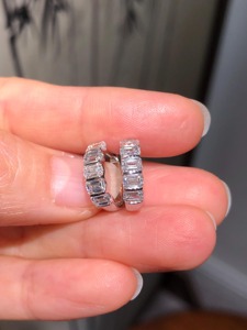 Pendientes de Aro de Oro Amarillo de 14K con Diamantes Cultivados en Laboratorio de Corte Esmeralda, Engaste de Media Bisel, Regalo de Lujo para Mujer, para Fiestas y Eventos - Product Image 6