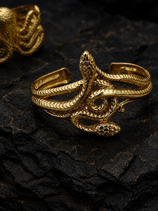 Bracelet de mariage ajustable pour femme en laiton plaqué or, style punk, motif serpent, SOUMYA CREATIONS - Product Image 1