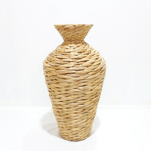 Handwoven Water <b>Hyacinth</b> <b>Vase</b> Round Bohemian Style Tabletop Floral Display Decorative Craft - Product Image 1