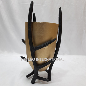 Silver Color Tall Flower <b>Vase</b> Aluminum Metal Decorative Gifting Item Table Top Luxury Design High Quality <b>Unique</b> Classic <b>Vase</b> - Product Image 3