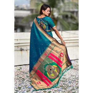 Sari de Seda Paithani Tejido con Zari Verde, 650g, Tejidos de Primera Calidad, Ropa India y Pakistaní en Stock - Product Image 5