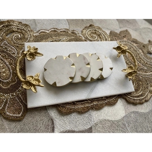 ถาดเสิร์ฟตกแต่งลายหินอ่อนขอบทอง รุ่น MI-900 จาก DIVA COLLECTIONS ดีไซน์ทันสมัยรูปทรงสี่เหลี่ยมผืนผ้า เหมาะสำหรับงานแต่งงานและตกแต่งในเดือนรอมฎอน - Product Image 3