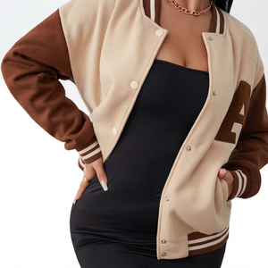 Veste universitaire personnalisée beige marron avec lettre A, veste universitaire pour femme, manteau en polaire décontracté, vêtement d'automne - Product Image 1