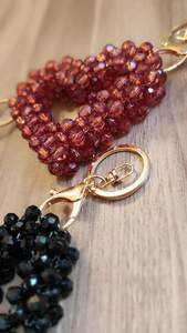 Handmade Classic Eco-Friendly Beaded <b>Keychain</b> with <b>Customized</b> Circle Pattern Floral Embroidery Unique Fashion Bag Accessory - Product Image 4