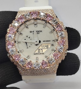 Montre de luxe pour homme, style hip-hop, avec cœur rose serti de pierres, en acier inoxydable plaqué or rose, cadran en verre, avec moissanite - Product Image 1