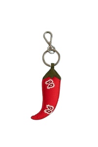 Llavero y accesorio para bolso con diseño de coche hermoso, bordado con cuentas de colores rojo y verde, de la India. - Product Image 5