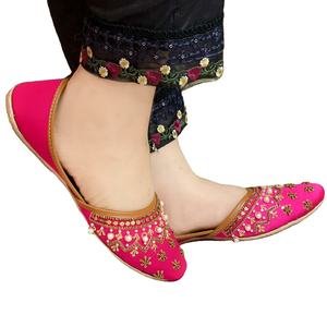 Best Selling Latest Design Pakistani Vintage Women Khussa Jutti 100% High Quality Material Made Women Khussa - Product Image 3