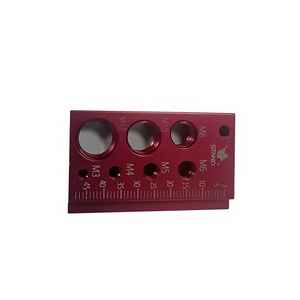 King Trade KT-007 Calibrador de Roscas de Aluminio para 28 Pernos y Tuercas, Verificador de Roscas de Pernos y Tuercas, Anodizado Mate, ISO Métrico - Product Image 1