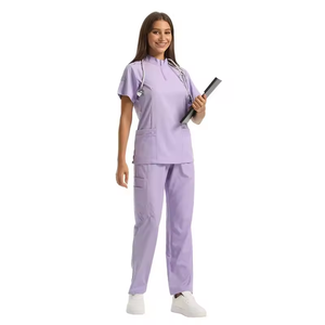 Tenues médicales respirantes et économiques en tricot à manches courtes pour femmes, avec col montant, idéales pour les salles d'opération et les salons de beauté - Product Image 1