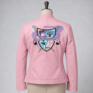 แจ็กเก็ตหนังสีชมพูพรีเมี่ยมพรีเมี่ยม phi Delta ด้วยตัวอักษรกรีกสำหรับผู้หญิงแจ็กเก็ตสมาชิกชมรม - Product Image 2