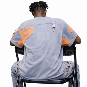 Camiseta Larga Táctica Oversize de Última Moda con Bolsillo Cargo, 100% Algodón, Estilo Urbano, Fabricante OEM - Product Image 6