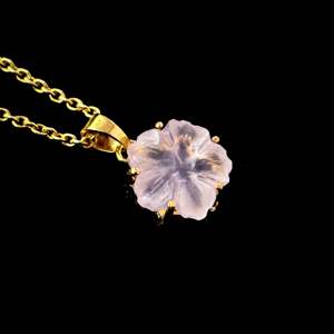 Pendentif en forme de fleur de quartz rose naturel, collier en pierre précieuse sculptée pour femmes, cadeau d'anniversaire, bijoux à la mode, vente en gros - Product Image 5