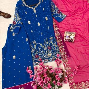 Conjunto Premium de Kurti y Palazzo de Georgette Bordado con Dupatta, Adornos de Lentejuelas, Zari y Pedrería Hechos a Mano para Mujer - Product Image 6