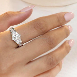 แหวนทอง14K ประดับเพชรสำหรับงานหมั้นของผู้หญิงสร้างจากแล็บเพื่องานหมั้น - Product Image 3