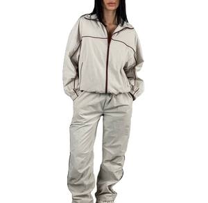 Ensemble de survêtement en nylon personnalisé pour homme, style streetwear, haute qualité, 2 pièces, léger, ample, coupe-vent, survêtement de sport - Product Image 4